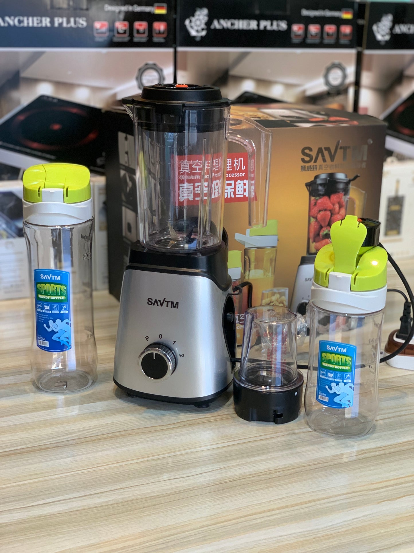 SAVTM Vacuum Food Blender in Pakistan – 500W, Shake Glasses & Grinder | Lalaimport.pk
