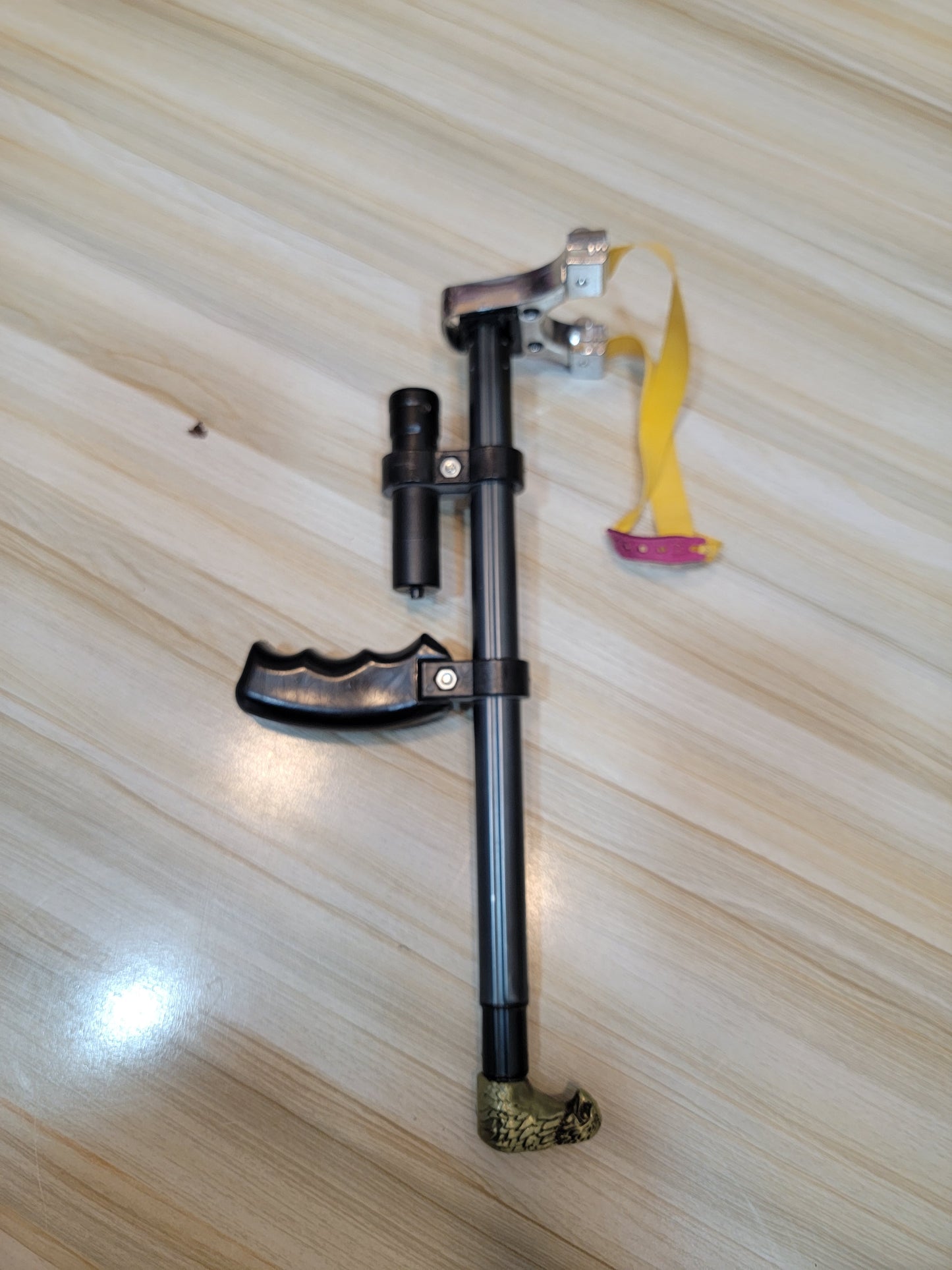 Large Adjustable Laser Slingshot - Superior Gun-Type Design | Lalaimport.pk