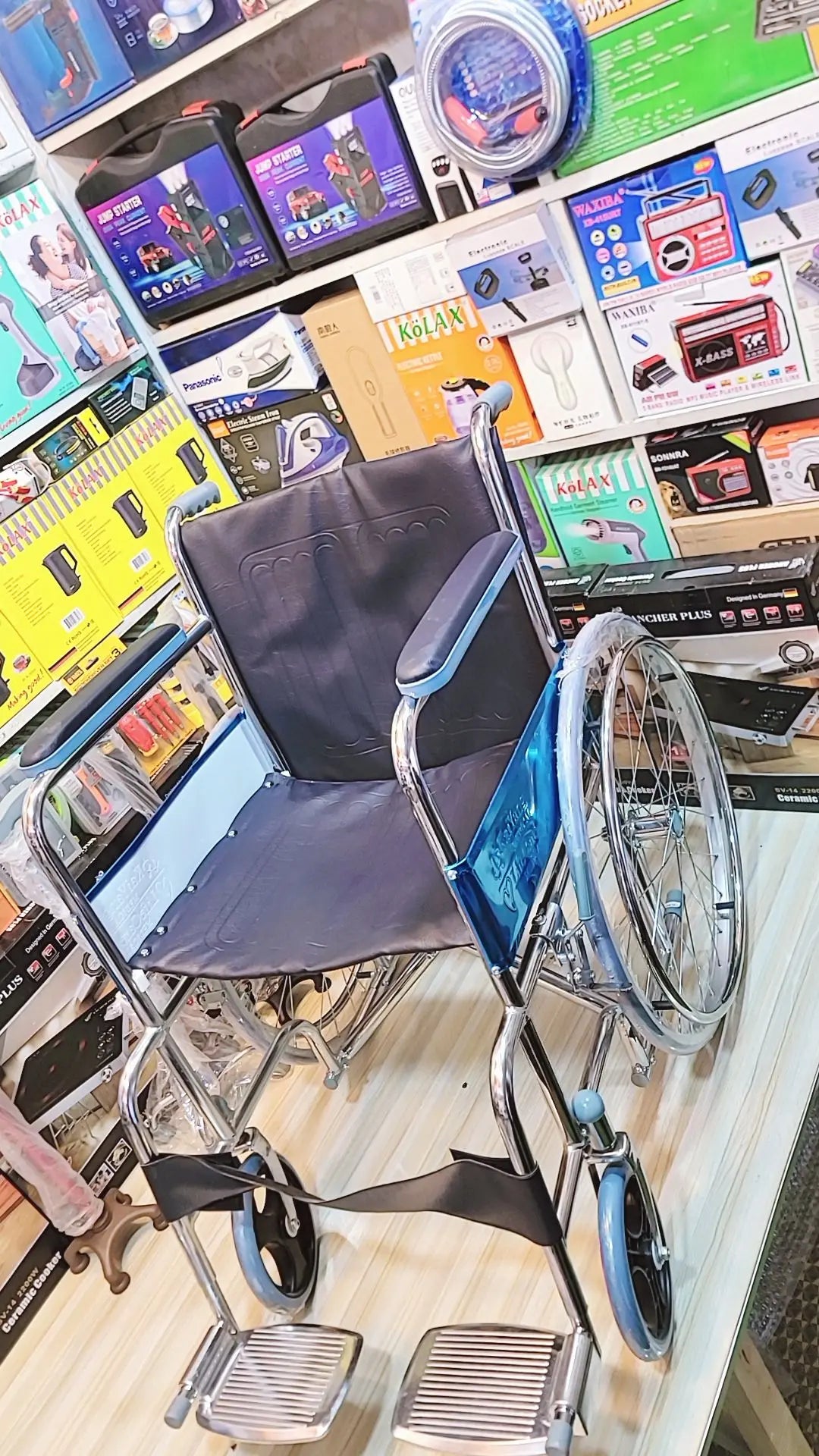 Foldable Lightweight Wheelchair – Trusted Mobility Solutions in Pakistan | Lalaimport.pk