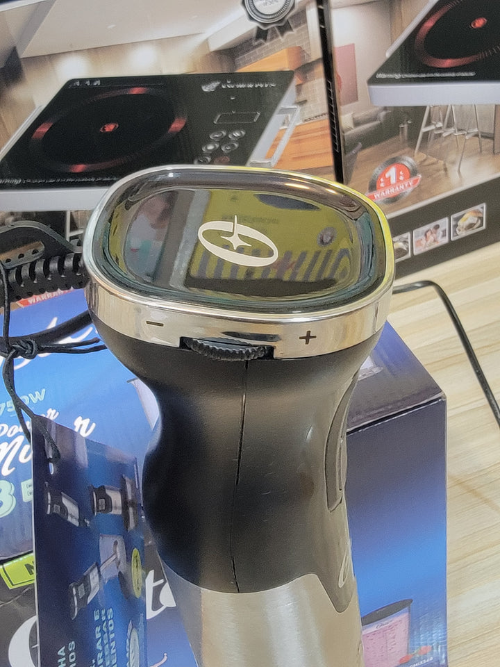 Imported 750W hand blender set, featuring the blender, 750ml jug, and lassi pot, trusted for quality by thousands since 1995.