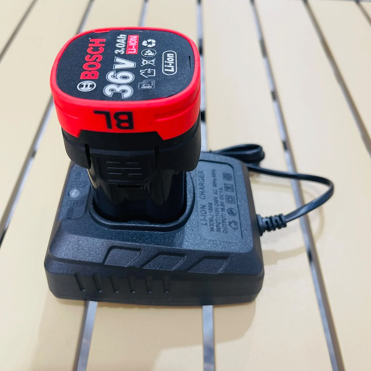 Bosch Compact Brushless Hammer Drill – Dual Battery Kit