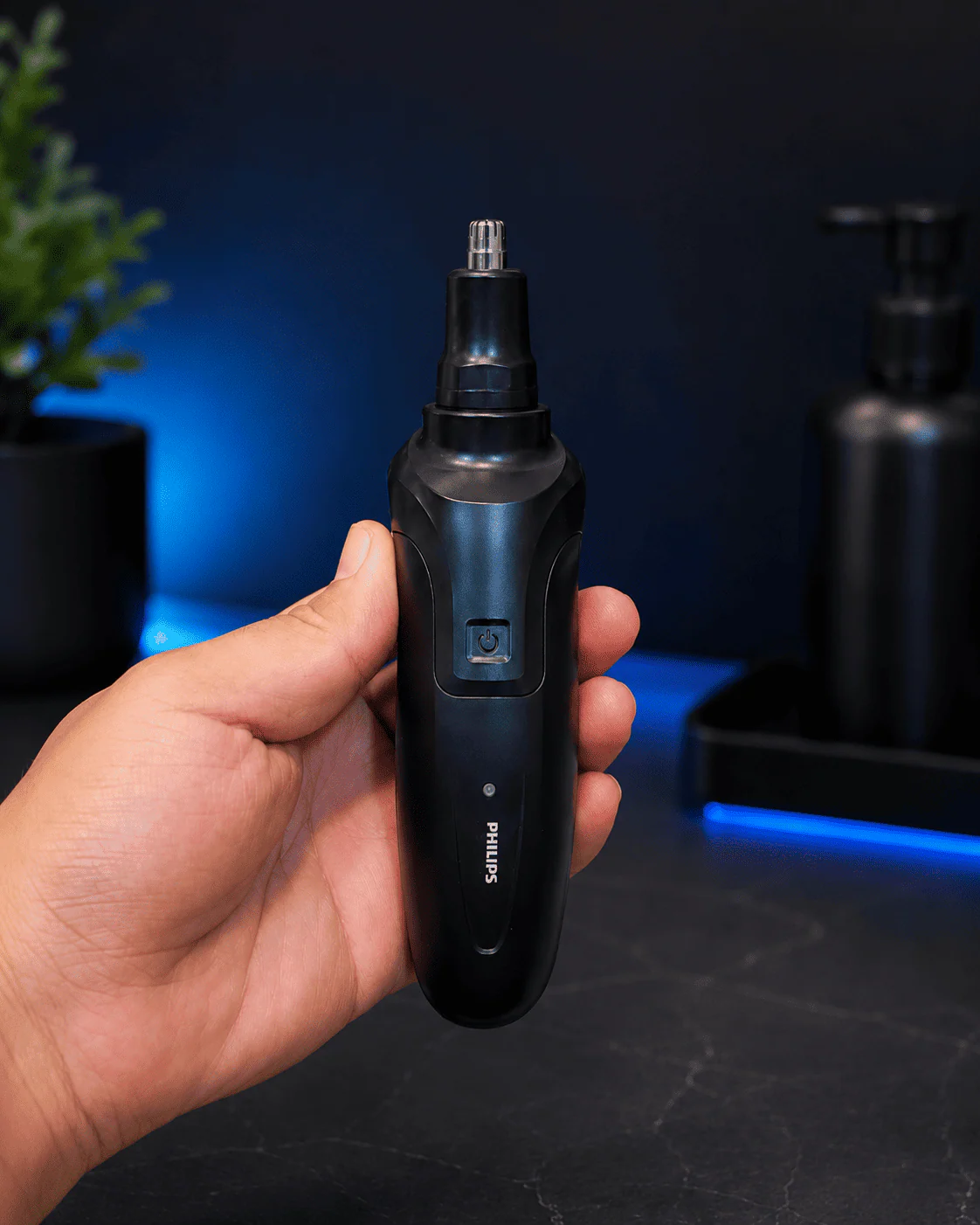 Philips 3-Head Rechargeable Electric Shaver & Multi-Grooming Kit