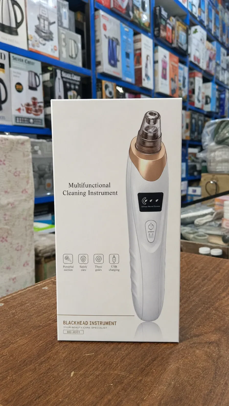 Rechargeable Multifunctional Blackhead Remover Vacuum with 5 Suction Heads